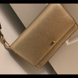 NWT MK wallet crossbody